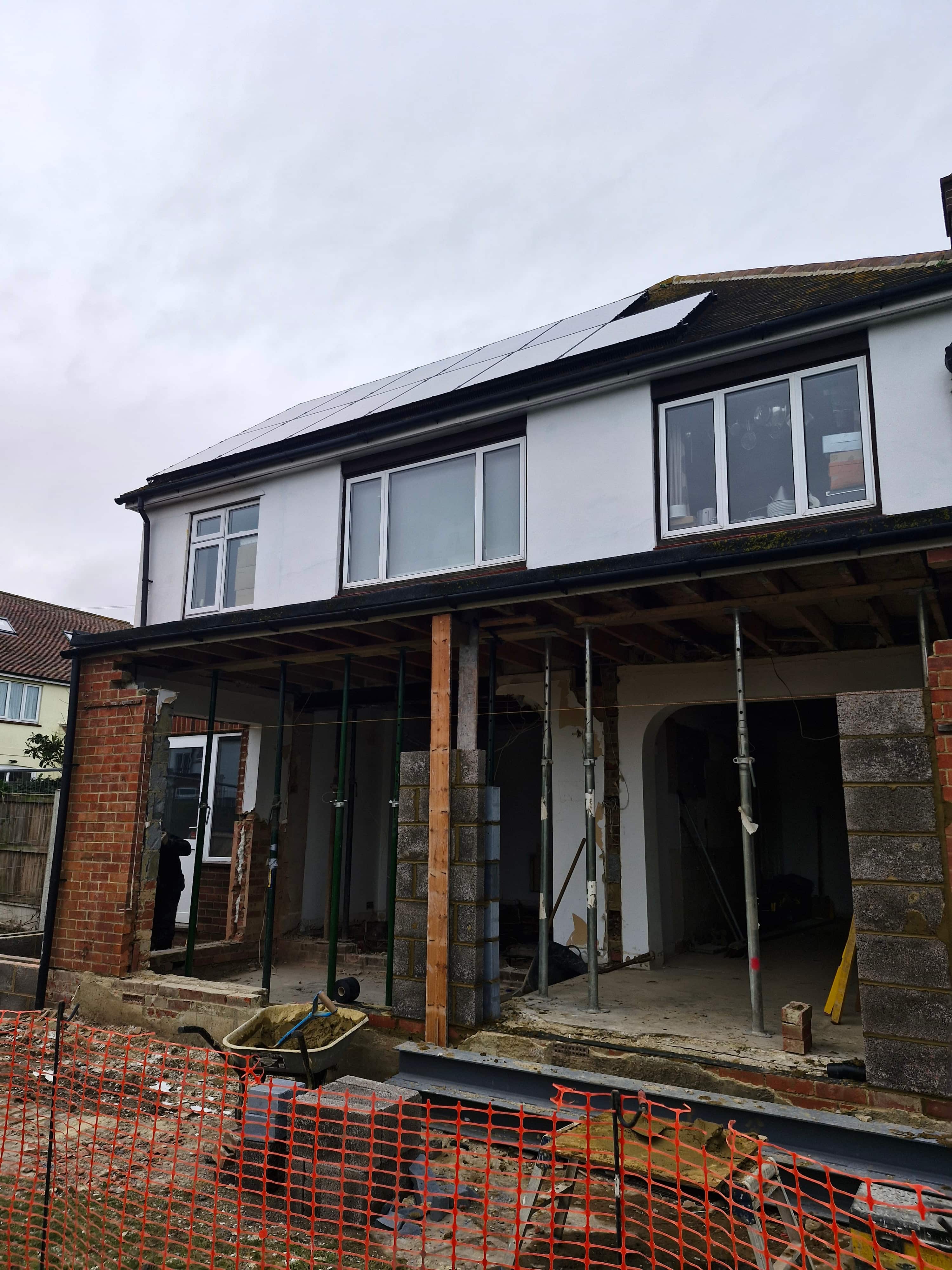 Extension shell with steel beams ready for roof and glazing